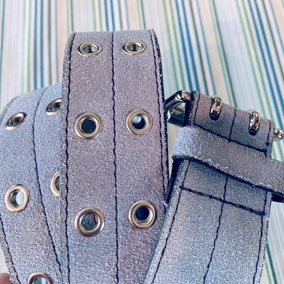 Express Genuine Leather Belt - Picture 1 of 3